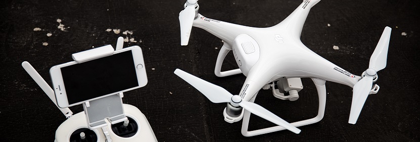 我是做檢測行業的大客戶銷售，在新能源的光伏、儲能和充電樁方面做市場去哪里找客戶呢 ?浙江到 2025 年累計建成公共領域充電樁 10 萬個以上，這對當地新能源汽車發展有哪些積極作用 